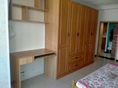 市幼儿园对面 房屋出售 4楼402 房屋满2