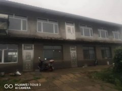 曙光小区南有一二层楼房出售