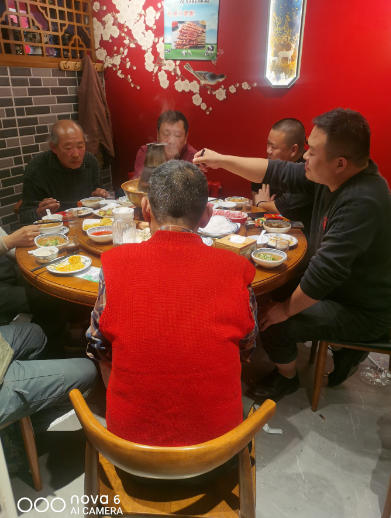 老北京宝藏小馆!老北京二荤铺现制现卖 每口都是新鲜烟火 老北京宝藏小馆!老北京二荤铺现制现卖 每口都是新鲜烟火