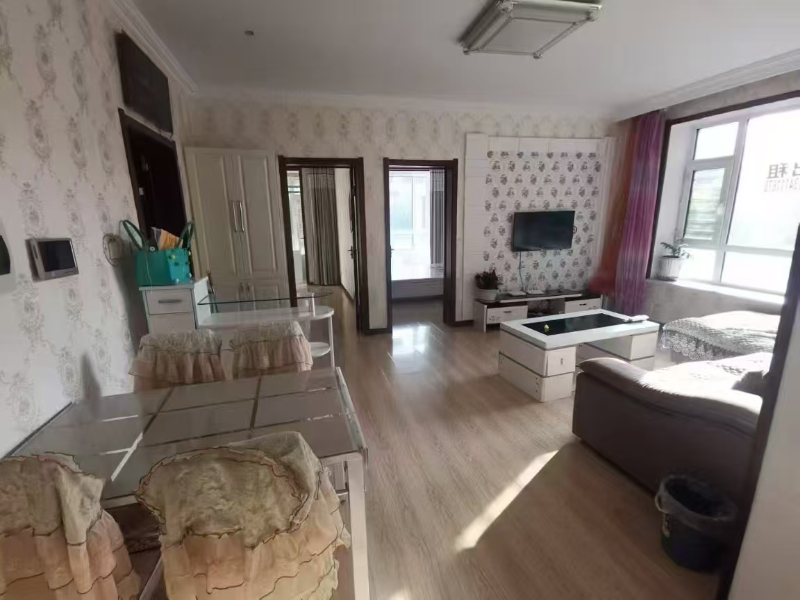 吉房出租出售,江南明珠步梯2楼 吉房出租出售,江南明珠步梯2楼