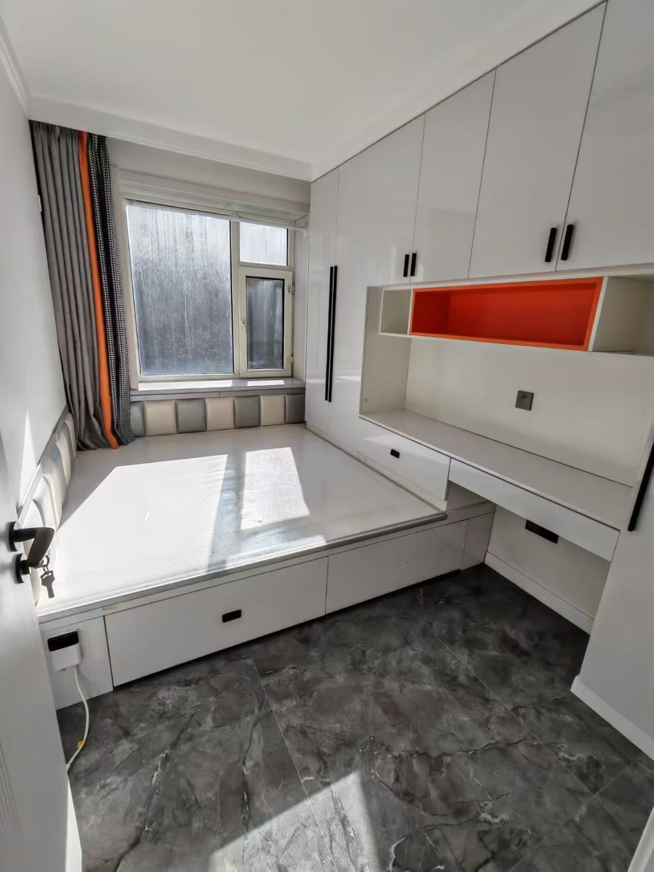 出租书香美苑4楼60平 出租书香美苑4楼60平