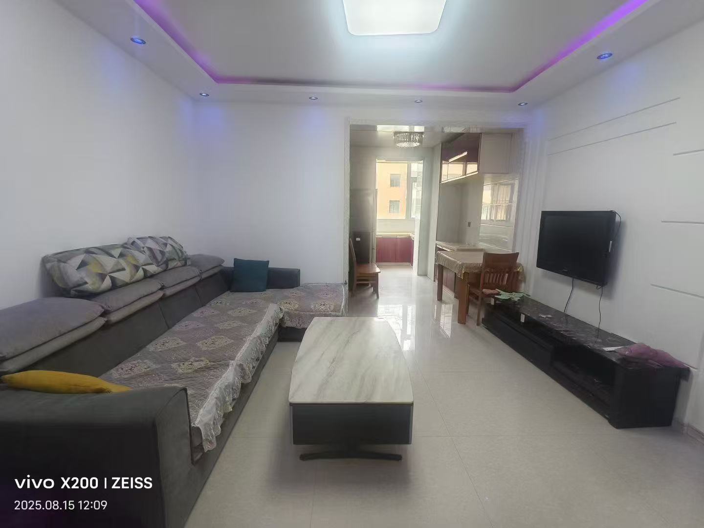 出售天龙御都4楼76平,首付3万 出售天龙御都4楼76平,首付3万