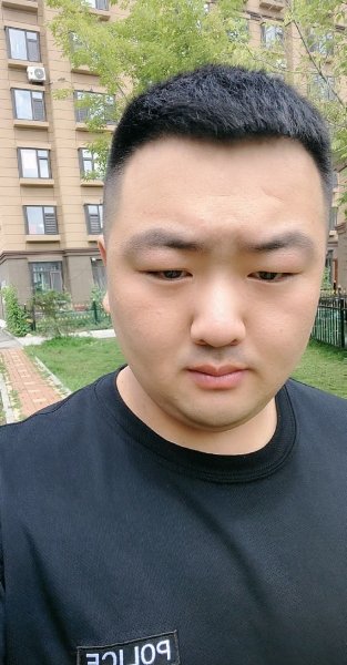 本人男95年的 车房有 有五险一金 年收入10万➕ 本人男95年的 车房有 有五险一金 年收入10万➕