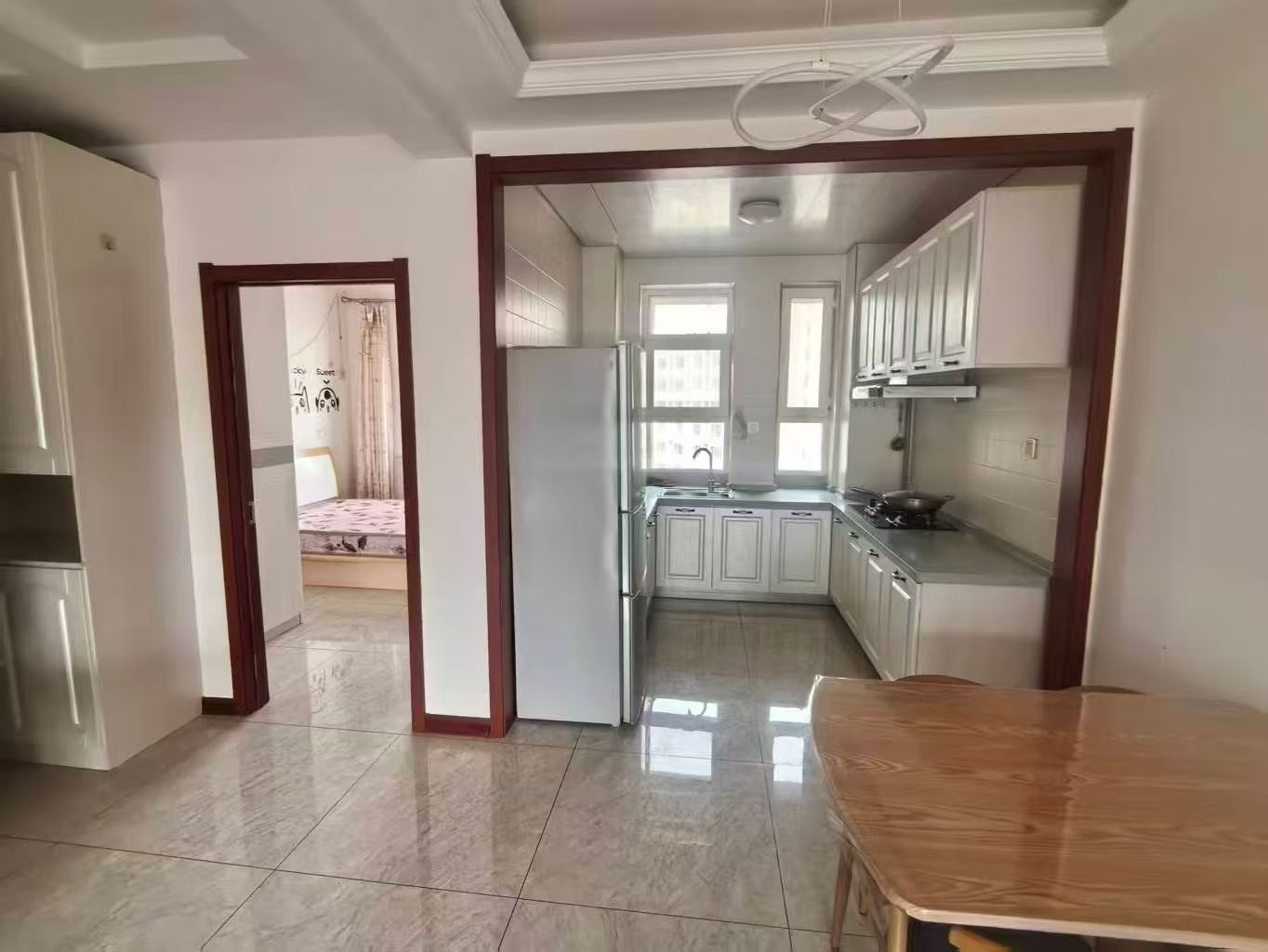 出租众诚万家8楼94平 出租众诚万家8楼94平