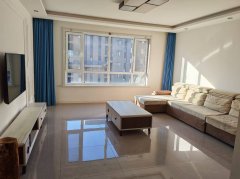 出租水岸C区14楼107平两室