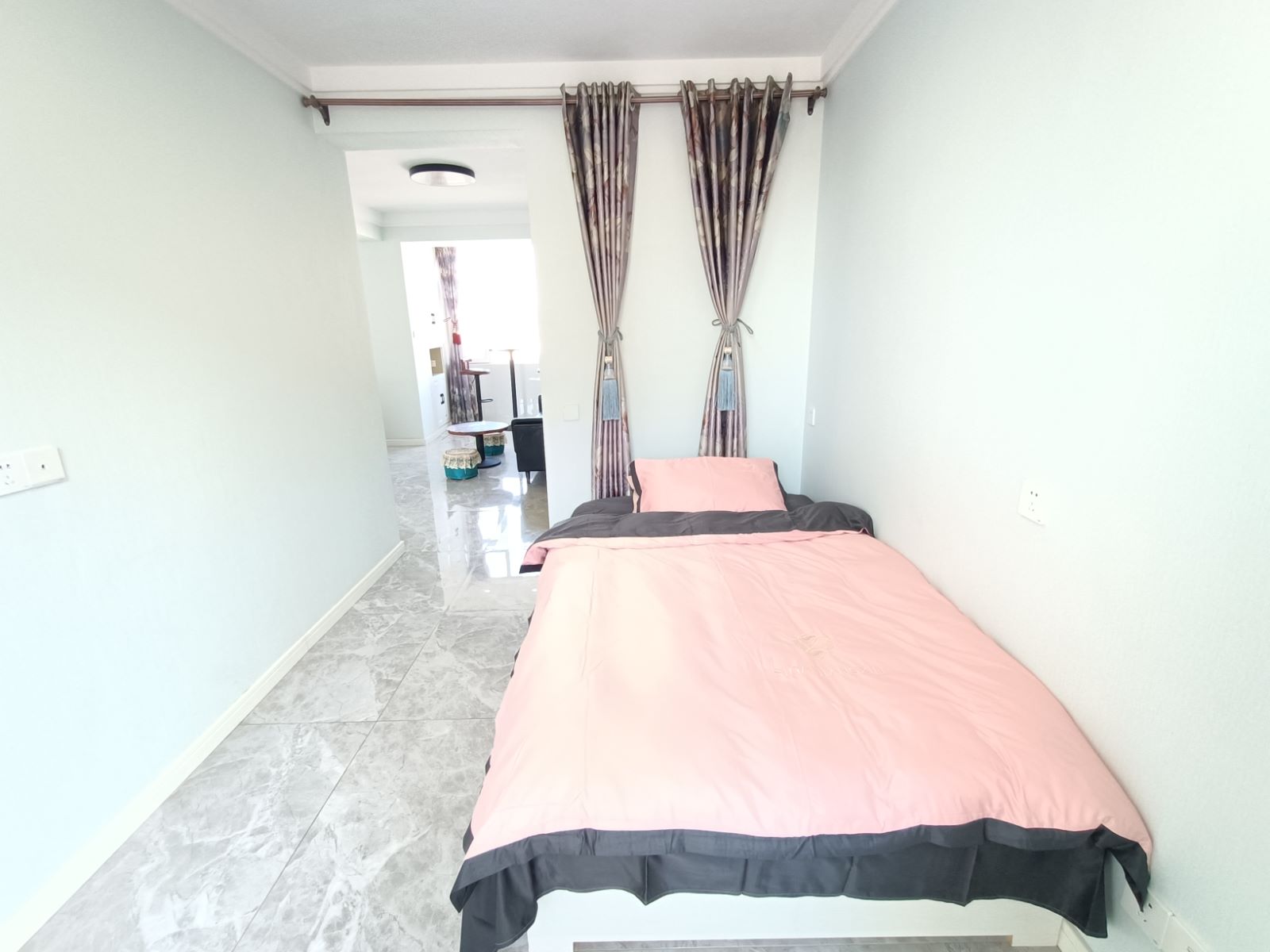 出租河南吉海公司家属楼 整套两居室拎包入住 出租河南吉海公司家属楼 整套两居室拎包入住