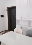 出租书香美苑8楼82平两室