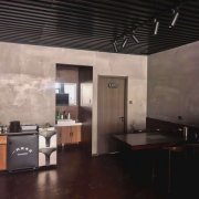 水岸人家一期门市出租、一二楼，地面墙壁棚顶完好