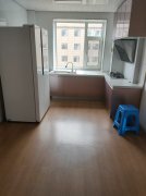 出租上河湾5楼60两室，年租8500